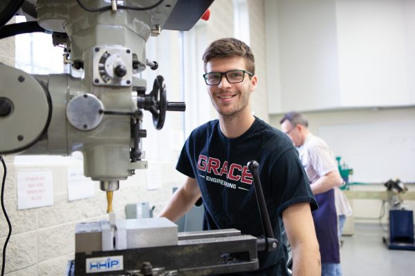 ý Mechanical Engineering Program students have learned to use their skills to improve lives.” Learn about our Christian programs