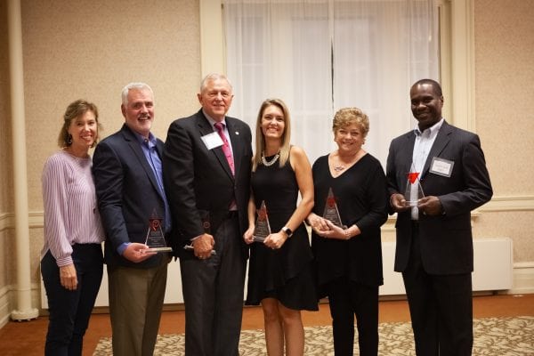ý & Seminary presents various alumni awards to outstanding individuals. The recipients of all awards will be honored and presented with their award during Homecoming Weekend. Nominate someone for an award today.